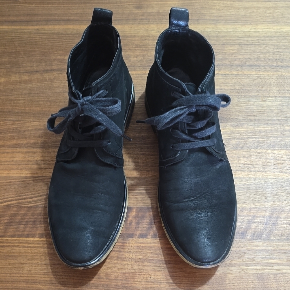 RUDSAK Black Chukka Boots for Men